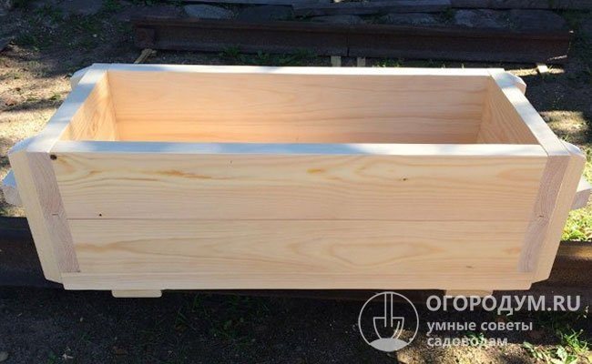 Деревянные изделия отличаются экологичностью и простотой, но уступают в долговечности